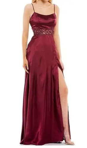 Satin Maxi Illusion Beaded Lace Waist
Dress in Merlot by City Vibe Dillard's NWT Red Size undefined
