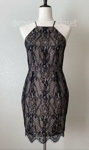 Bobi Black Sleeveless Lacy C1 Dress
