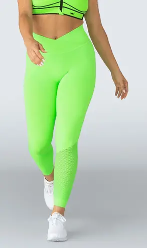 SheFit Neon Green Seamless 7/8 Leggings Size Small