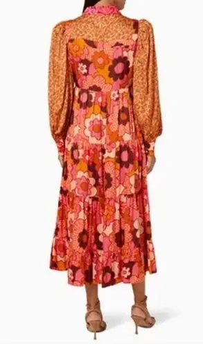 CELIAB retro Satin Monte Rosa Floral Button