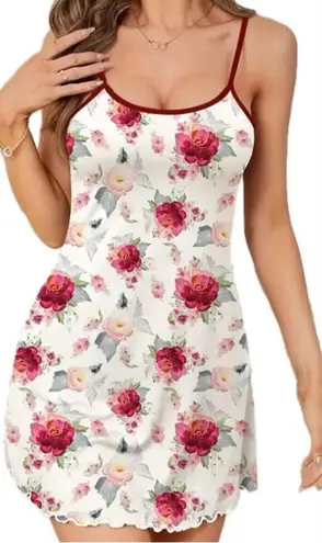 Boutique White & Red, Multi-Floral, Night Slip