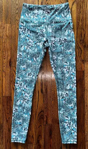 Gaiam Urban Chic Willow High Rise Workout Yoga Leggings Small