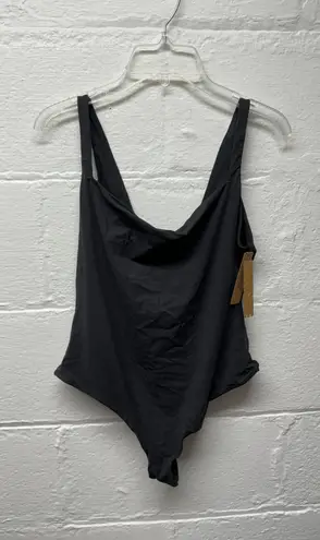 SKIMS Fits Everybody Square Neck Bodysuit