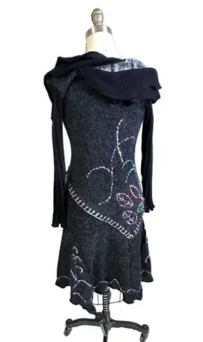 VTG GRIFFLIN Paris, Sweater Dress w/ Flared hem & tier. Sz. S Black/Grey 80s Gray