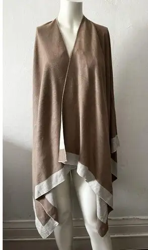 mellifluous Ruana Cape Beige White viscose wrap Scarf Sweater Poncho Open Front Size L