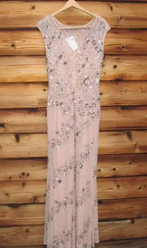 Mac Duggal 5500 Womens Embellished Bateau Neck Cap Sleeve Gown