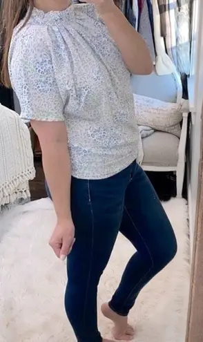 Caroline Hill small top