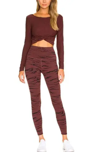 Beyond Yoga Women's WJ3243 Size XS Rosewood Brown High Waisted Midi Leggings NWT