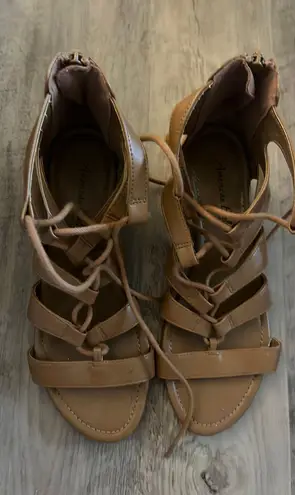 American Eagle Sandals