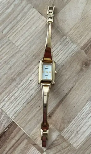 Belair Luxury Ladies Watch White Rectangular Dial Gold