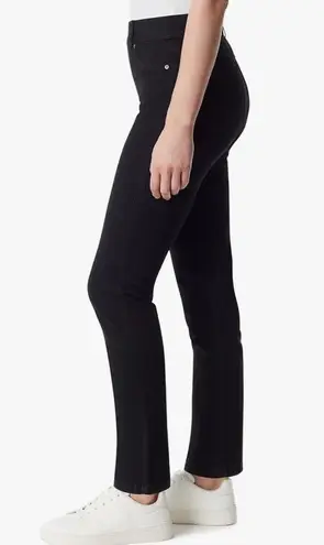 Gloria Vanderbilt  All Around Slimming Effects Black Pull On Pants. Size 10.