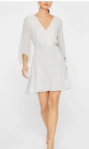 Club Monaco NWT Pitched Sleeve Robe Dress Pale Blue Multi