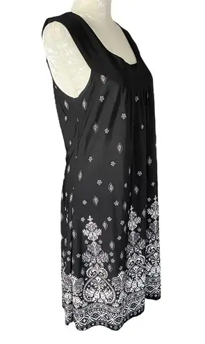 Body Central women’s black and white shift dress size small