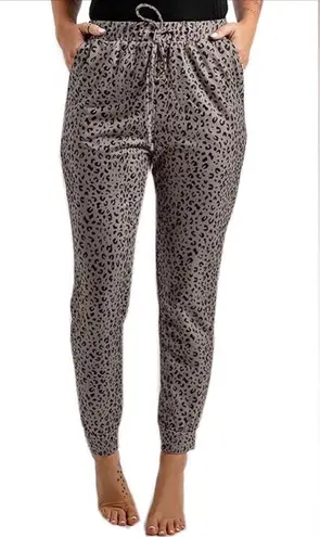 QIYUN.Z Leopard Print Casual Pants Elastic High Waist Pockets Size Small New! Gray