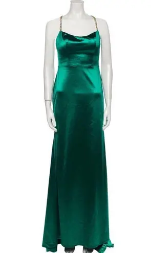 Mac Duggal Ieena for emerald green square neck line long gown dress size 4