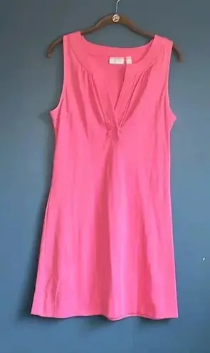 New York & Company pink V