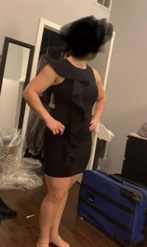 Cinq à Sept Cinq a Sept Kimberlin ruffled black cocktail mini dress size 6 small