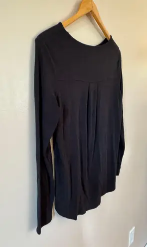 Premise Black Basic L/S Crewneck Tee Size M EUC