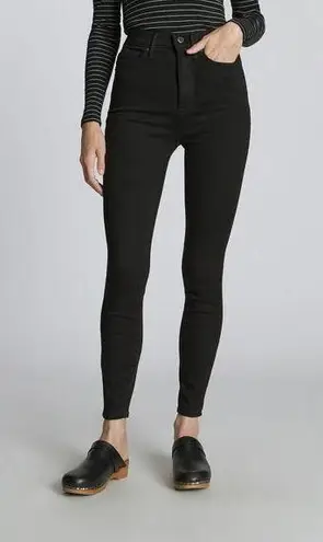 Everlane NWT  The Way High Skinny Jean in Black