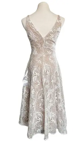 Dress the Population NEW Elisa Vine Embroidered Midi Dress White Nude Small