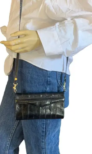 VINTAGE LEE SANDS BLUE EEL SKIN SMALL CROSSBODY WALLET BAG