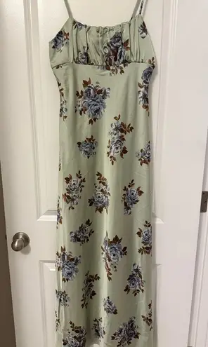 Beautiful mint green floral maxi dress Size M