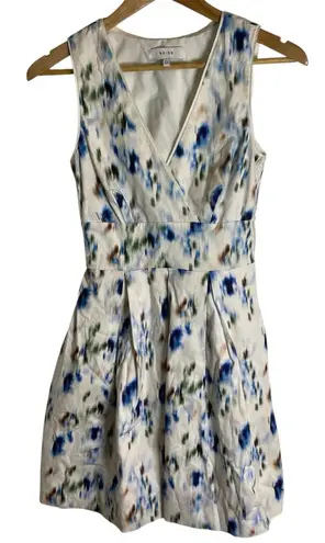 Reiss White & Blue Mini Dress With Side Zipper Size 4 cutout design chic