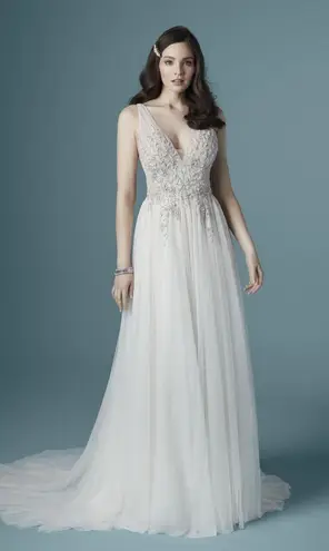 Maggie Sottero Wedding Dress