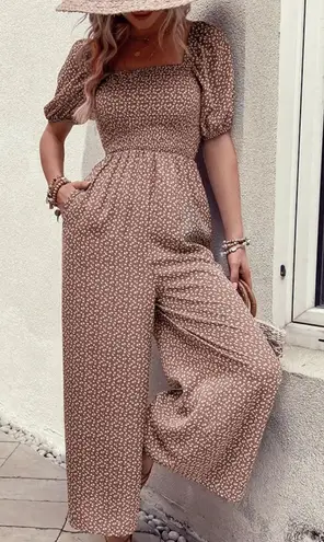 Elegant Women Square Neck Jumpsuit With Puff Sleeve And Wide Leg Design Brown Size L