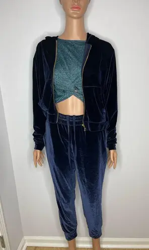 Fabletics  Donna Luxe Velour Track Suit Zip Up Hoodie/Joggers Navy Blue size S/M