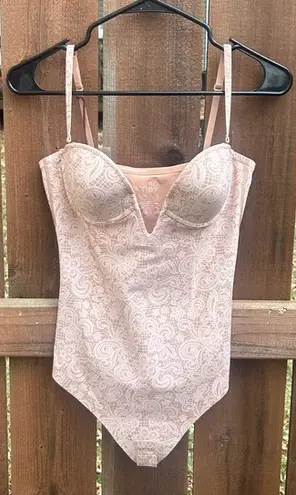 + BODY By Haart + Lieu Beige Powersuit Bodysuit Shapewear Size 34B Medium NWT Tan