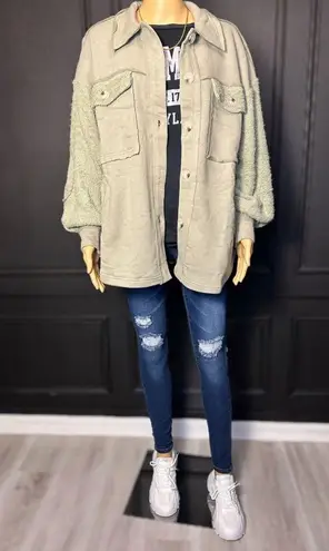 Boutique NWT Sherpa Shacket