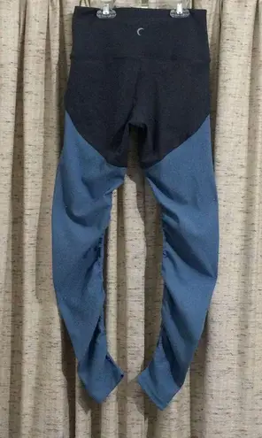 Zyia Storm Parallel Luxe High Waist Ribbed Ruched Colorblock Leggings