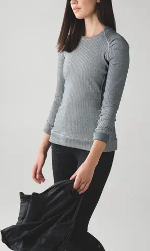 Lululemon Think Fast Long Sleeve in Heathered Herringbone Silver Spoon Slate