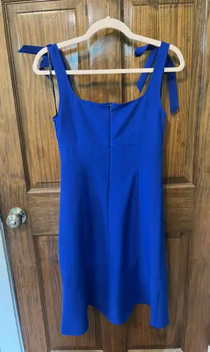 Julia Jordan Blue Dress