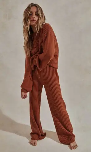 🤎🍁🍂NWT SNDYS HENDRIX KNIT PANTS IN RUST (pants only) Brown
