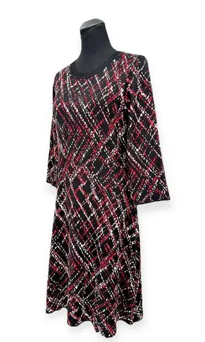 Neiman Marcus | NWT | Large | Black/Red Abstract Argyle 3/4 Sleeve Sweater Dress