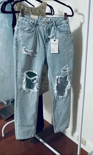 The Great NWT Smoky LA Distressed Jeans