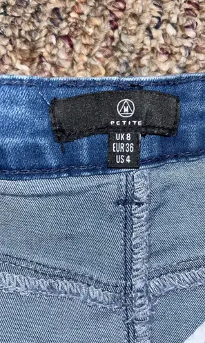 Missguided Women’s Misguided medium wash denim tight fitting mini skirt