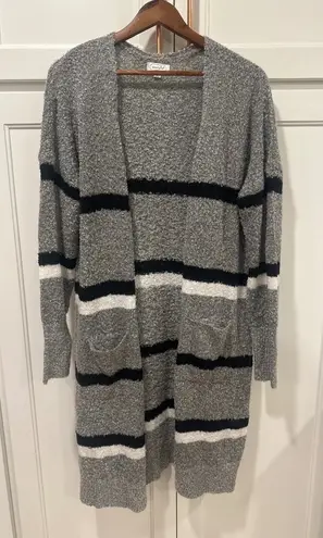 Mud Pie Gray Striped Open Front Long Cardigan M/L Sweater Knit Pockets
Winter - Image 1