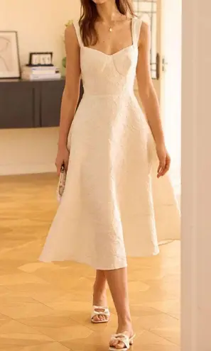 Rihoas White Sweetheart Neck Jacquard Midi Dress Size M