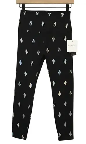 Beyond Yoga NWT Cactus Print High Waist Crop Leggings - Black - Small