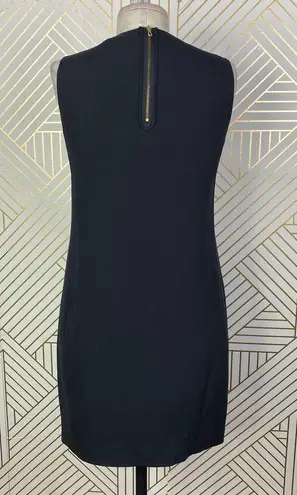 Vince  100% Silk Sleeveless Shift Dress in Black LBD Exposed Zip Back Size US 2