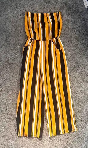 Trends Jumpsuit Gold