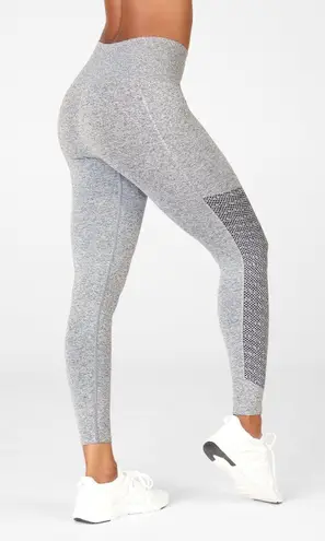 Fabletics Sync Seamless High-Waisted 7/8 Legging