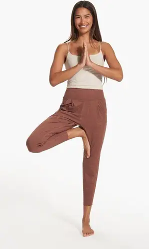 Vuori Lux At Ease Harem Pants in Hazelnut Heather PLEASE READ