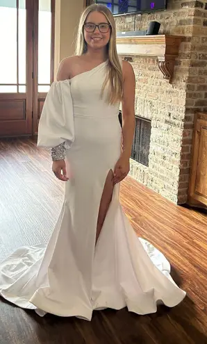 ava presley White Prom / Formal Dress