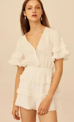 C/MEO COLLECTIVE white frilly short sleeve seersucker romper