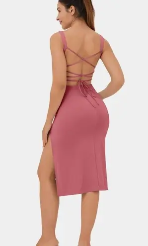 Halara 09H3.- Ruched Backless Crisscross Lace Up Split Bodycon Midi Casual Dress.