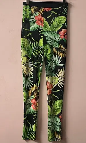Laqueen Black Mesh Tropical Print Pants Size M GUC Size M